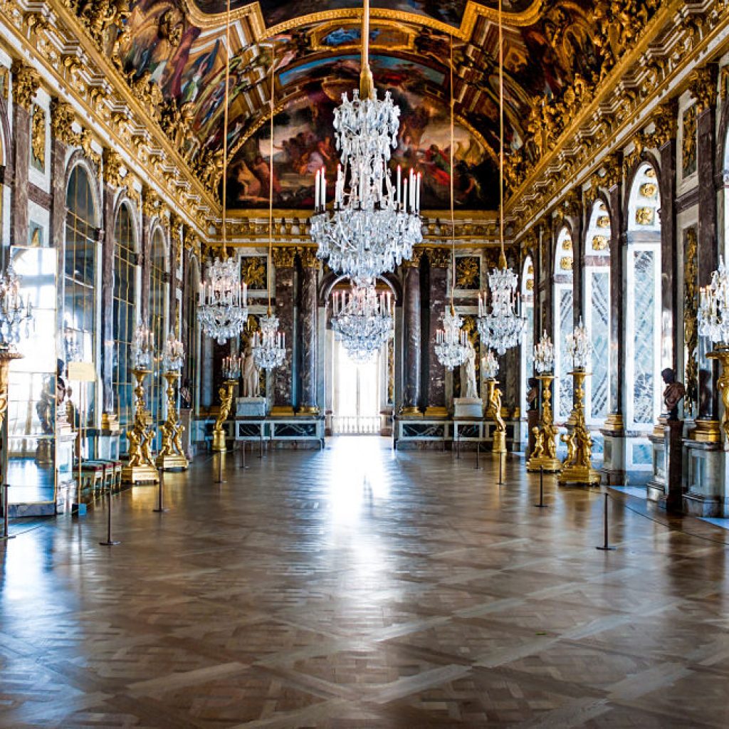 La Galleria Degli Specchi Uno Dei Pi Bei Parquet Della Reggia Di Versailles 1024x1024 